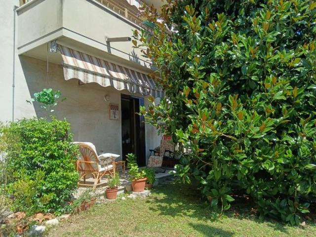 Appartamento in vendita a Trecastelli, Marche