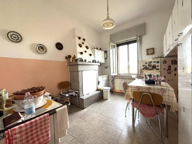 Appartamento in vendita a Trecastelli, Marche