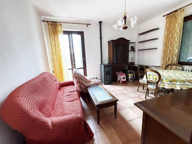 Appartamento in vendita a Trecastelli, Marche