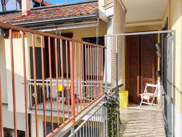 Appartamento in vendita a Trecate, Novara