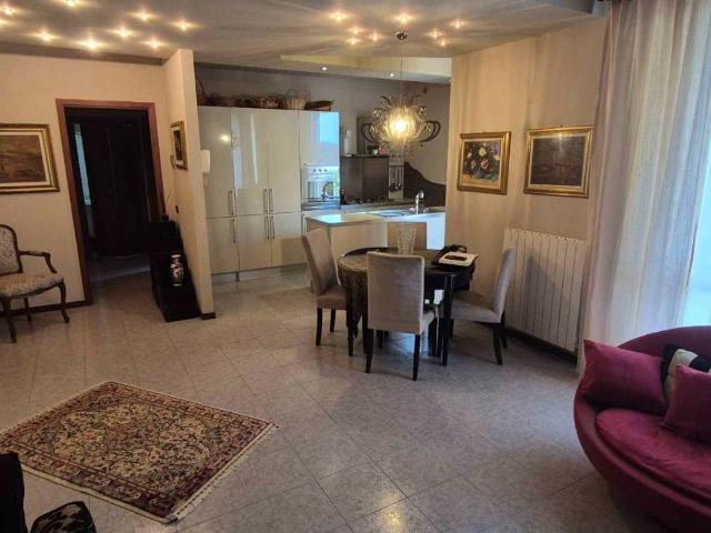 Appartamento in vendita a Piemonte, Novara