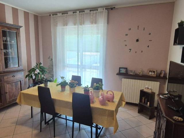 Appartamento in vendita a Piemonte, Novara