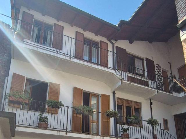 Appartamento in vendita a Trecate, Novara