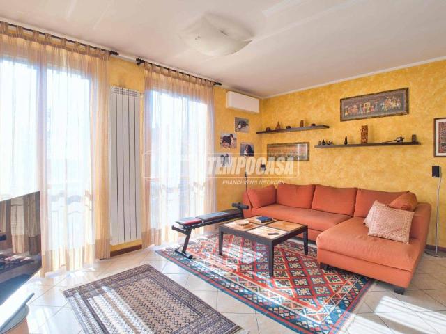 Appartamento in vendita a Piemonte, Novara