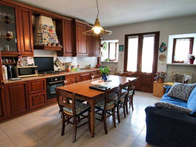 Appartamento in vendita a Tregnago, Veneto