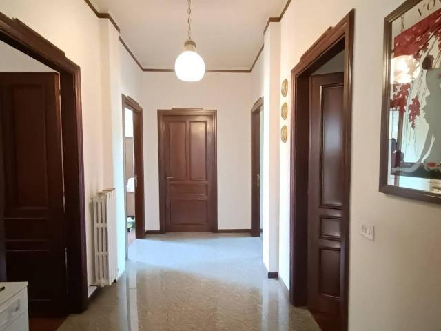 Appartamento in vendita a Marche, Macerata