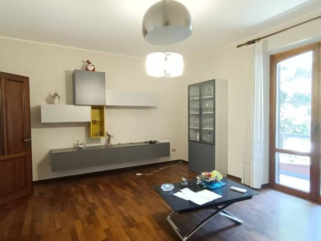 Appartamento in vendita a Marche, Macerata