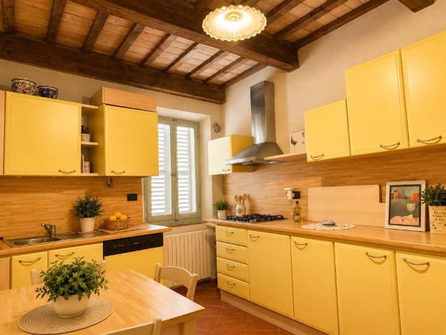 Appartamento in vendita a Treia, Macerata