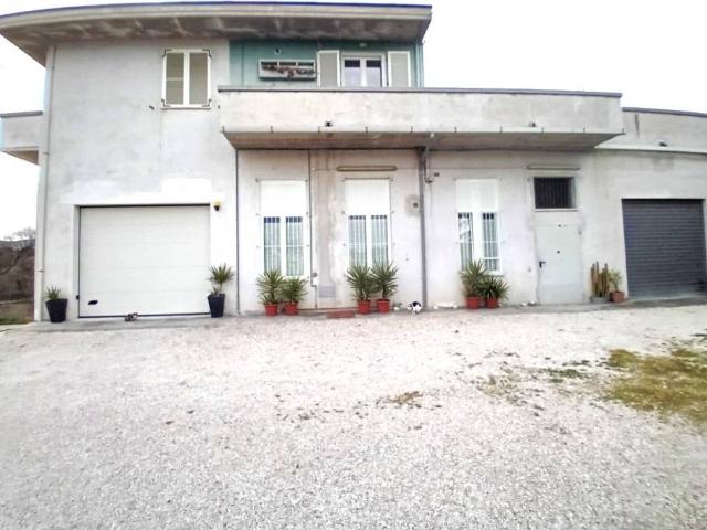 Appartamento in vendita a San Marco, Marche
