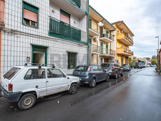 Appartamento in vendita a Tremestieri Etneo, Sicilia