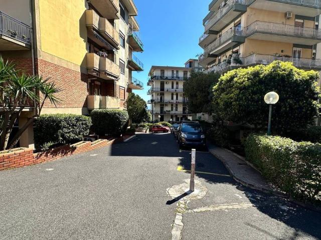 Appartamento in vendita a San Gregorio Di Catania, Sicilia