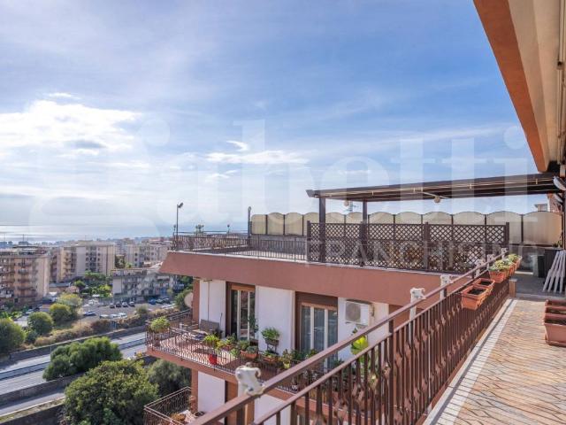 Appartamento in vendita a Sant'agata Li Battiati, Catania
