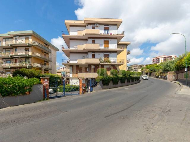 Appartamento in vendita a San Gregorio Di Catania, Sicilia