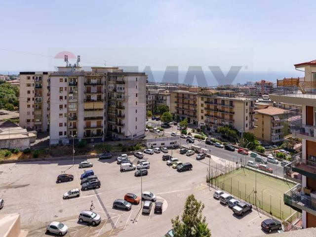 Appartamento in vendita a Canalicchio, Tremestieri Etneo