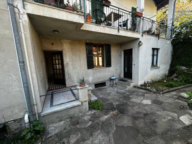 Appartamento in vendita a Rogaro, Tremezzina