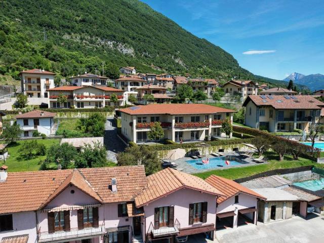 Appartamento in vendita a Tremezzina, Lombardia