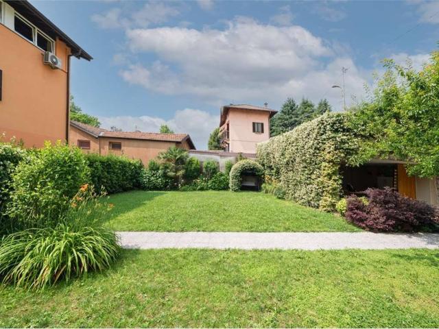 Appartamento in vendita a Tremezzina, Lombardia