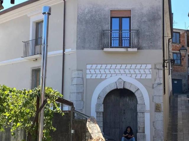 Appartamento in vendita a Trentinara, Campania