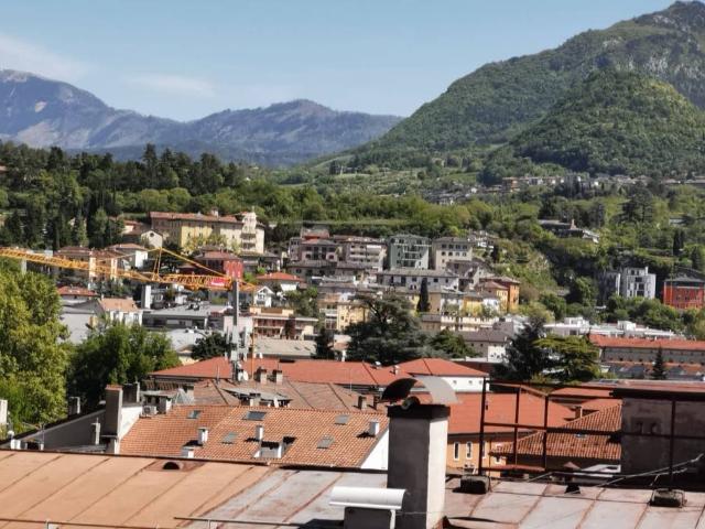Appartamento in vendita a Territorio Val d'Adige, Trento