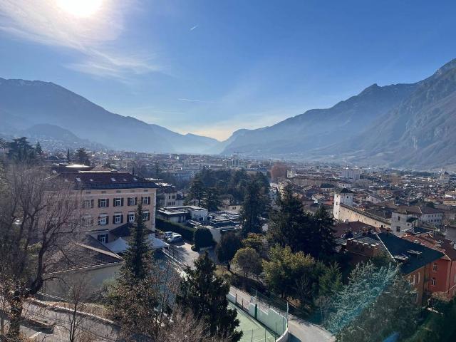 Appartamento in vendita a Territorio Val d'Adige, Trento