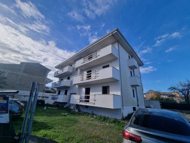 Appartamento in vendita a Trentola, Campania