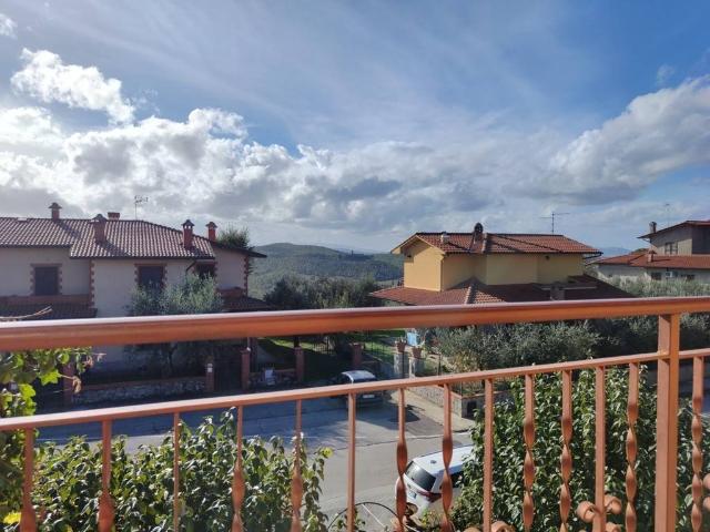 Appartamento in vendita a Trequanda, Toscana