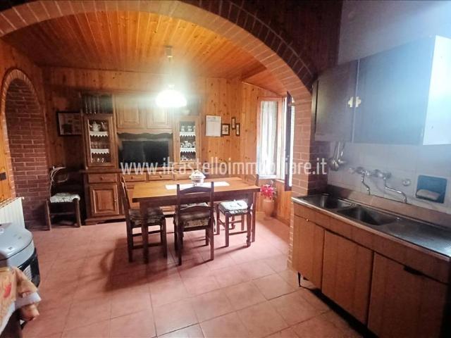 Appartamento in vendita a Petroio, Trequanda