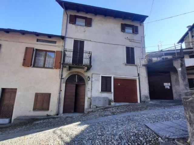 Appartamento in vendita a Tresivio, Lombardia