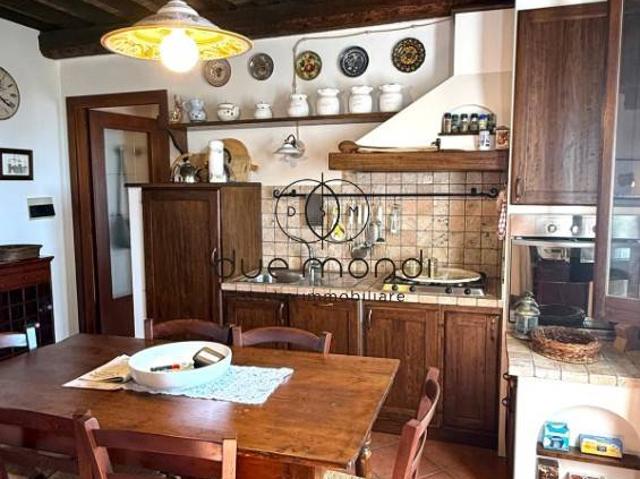 Appartamento in vendita a Trevi, Umbria