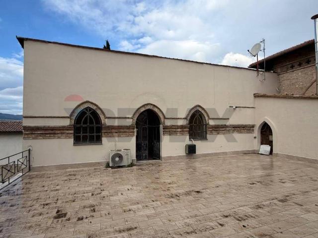 Appartamento in vendita a Trevi, Umbria