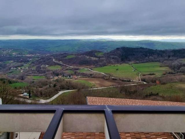 Appartamento in vendita a Trevico, Campania