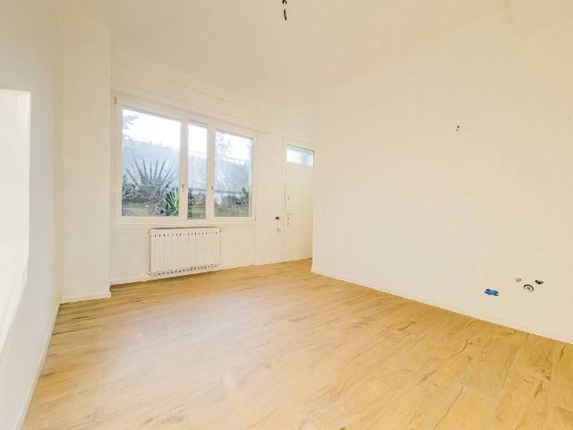 Appartamento in vendita a Treviglio, Lombardia
