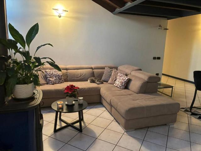 Appartamento in vendita a Treviglio, Lombardia