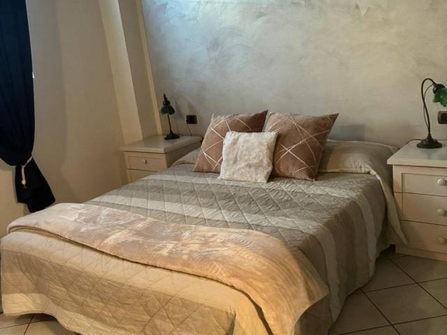 Appartamento in vendita a Treviglio, Lombardia