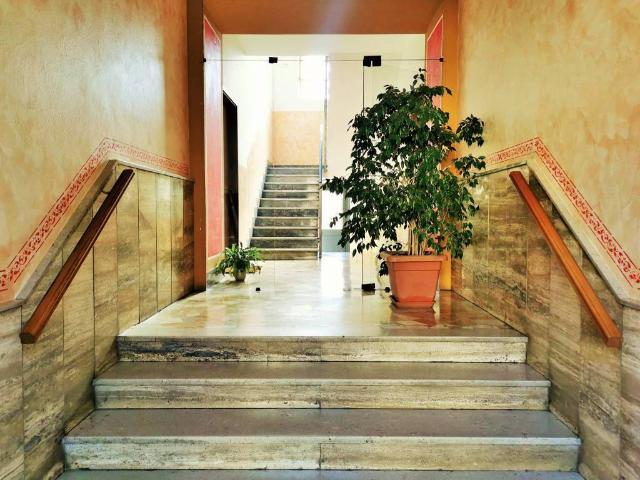 Appartamento in vendita a Treviglio, Lombardia