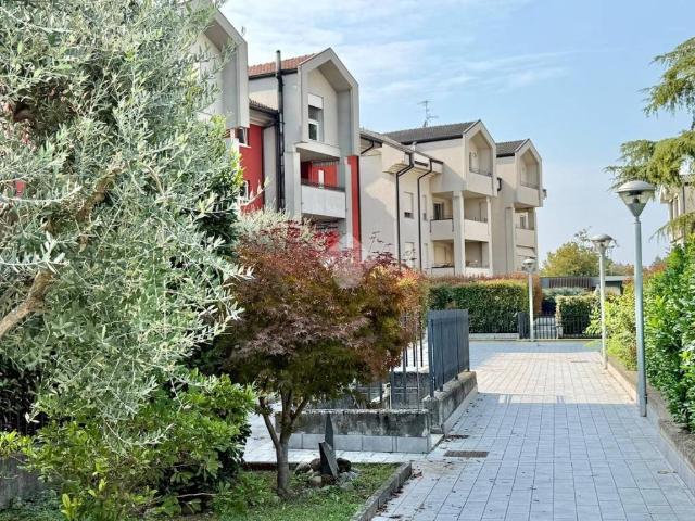 Appartamento in vendita a Treviglio, Bergamo