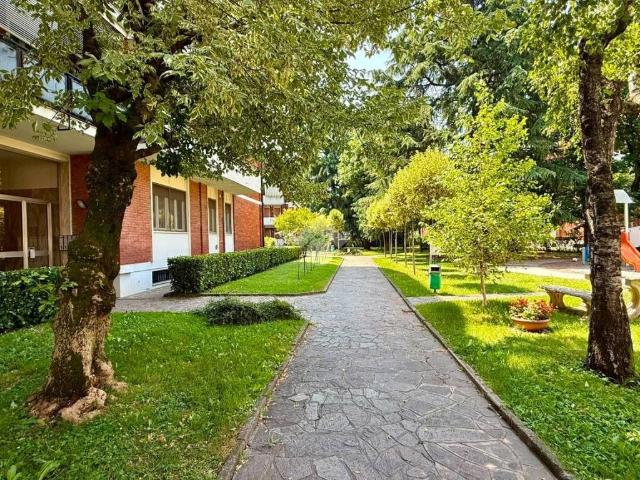 Appartamento in vendita a Treviglio, Lombardia