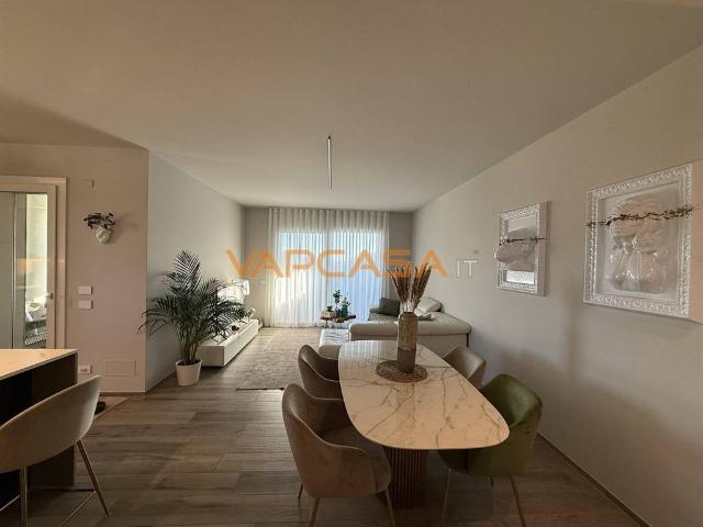 Appartamento in vendita a Treviglio, Lombardia