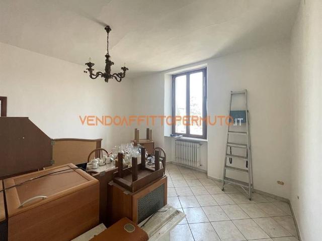 Appartamento in vendita a Treviglio, Lombardia