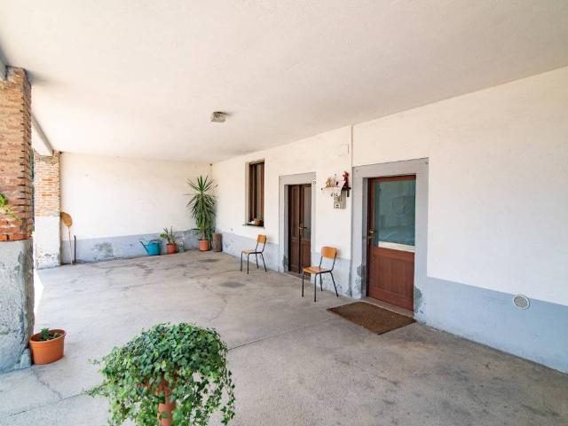 Appartamento in vendita a Treviglio, Lombardia