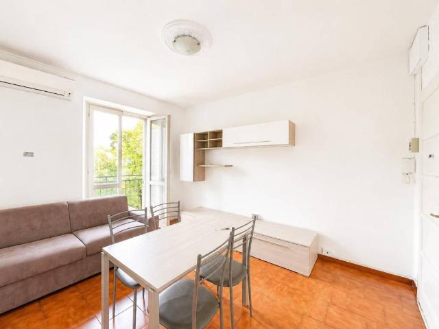 Appartamento in vendita a Treviglio, Lombardia