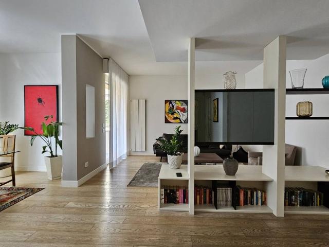 Appartamento in vendita a Treviglio, Lombardia