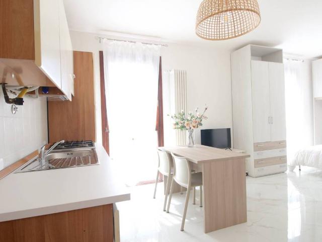 Appartamento in vendita a Treviglio, Lombardia