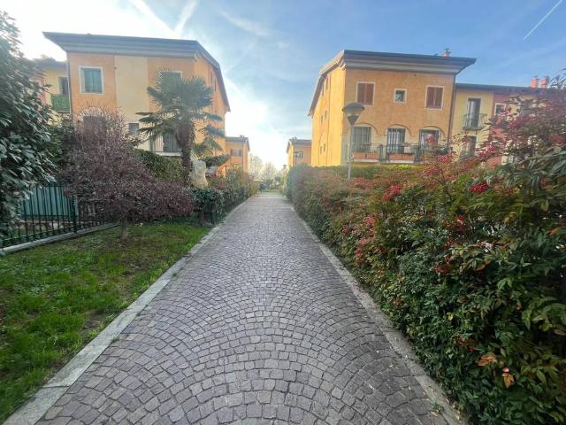 Appartamento in vendita a Roncola, Treviolo