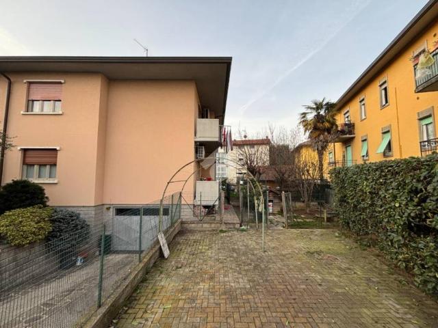 Appartamento in vendita a Curnasco, Treviolo