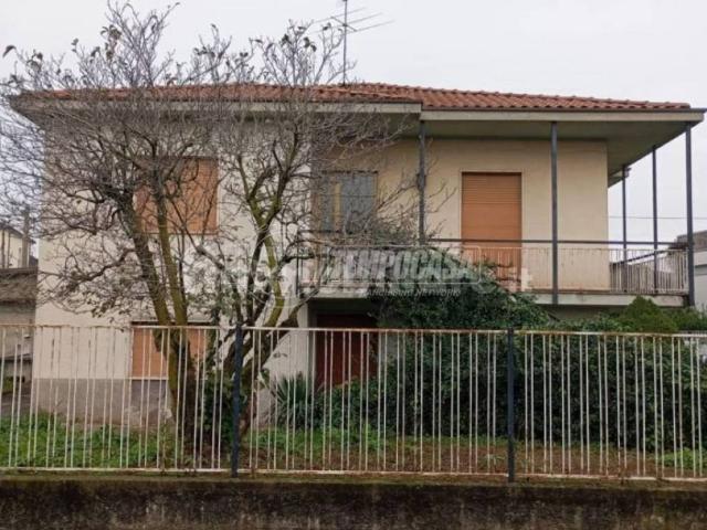 Villa Indipendente in vendita a Curnasco, Treviolo