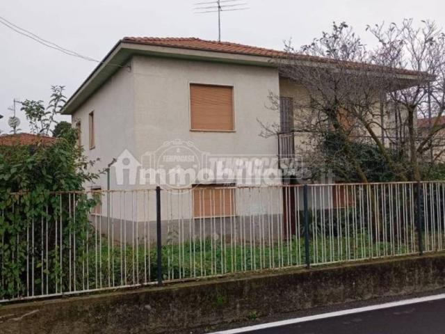 Villa Indipendente in vendita a Curnasco, Treviolo