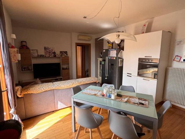 Appartamento in vendita a Treviso, Veneto