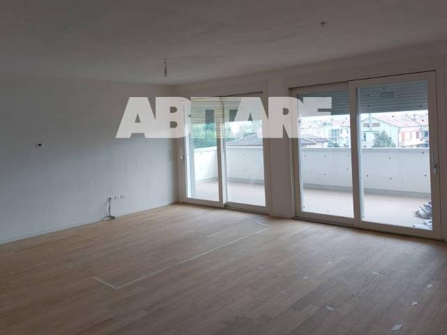 Appartamento in vendita a Treviso, Veneto