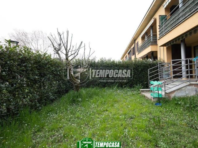 Appartamento in vendita a Trezzano Rosa, Lombardia